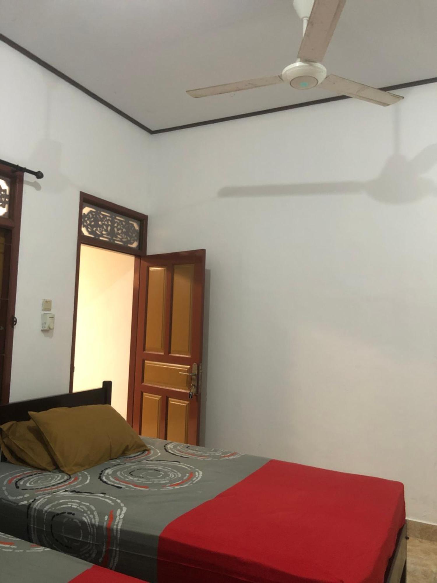 Legian Pili Pili Homestay 6 מראה חיצוני תמונה
